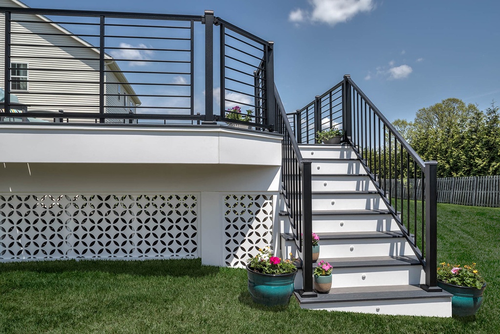 1” x 48" x 96" Trex Lattice